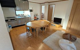 家主居住型 那須のレジャー施設が楽しめる若草邸